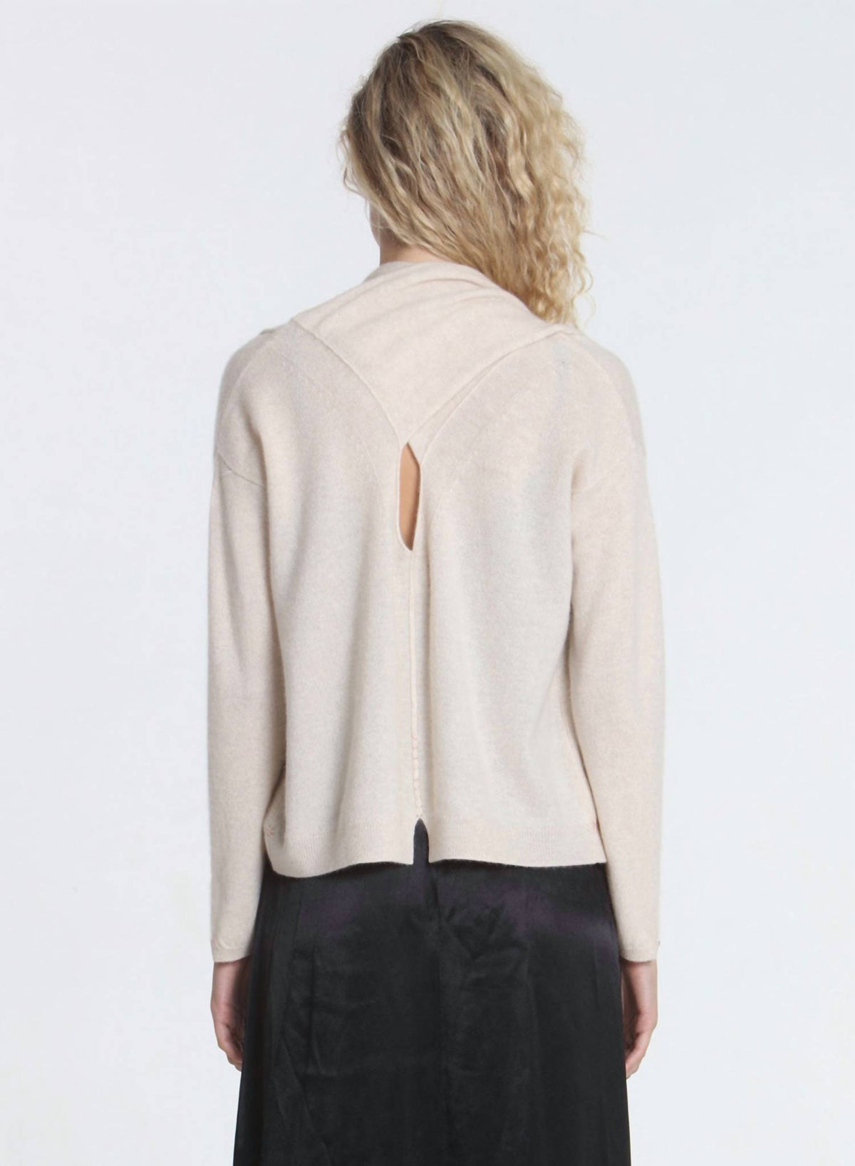 Label+Thread - Women's Carla Cross Cardigan