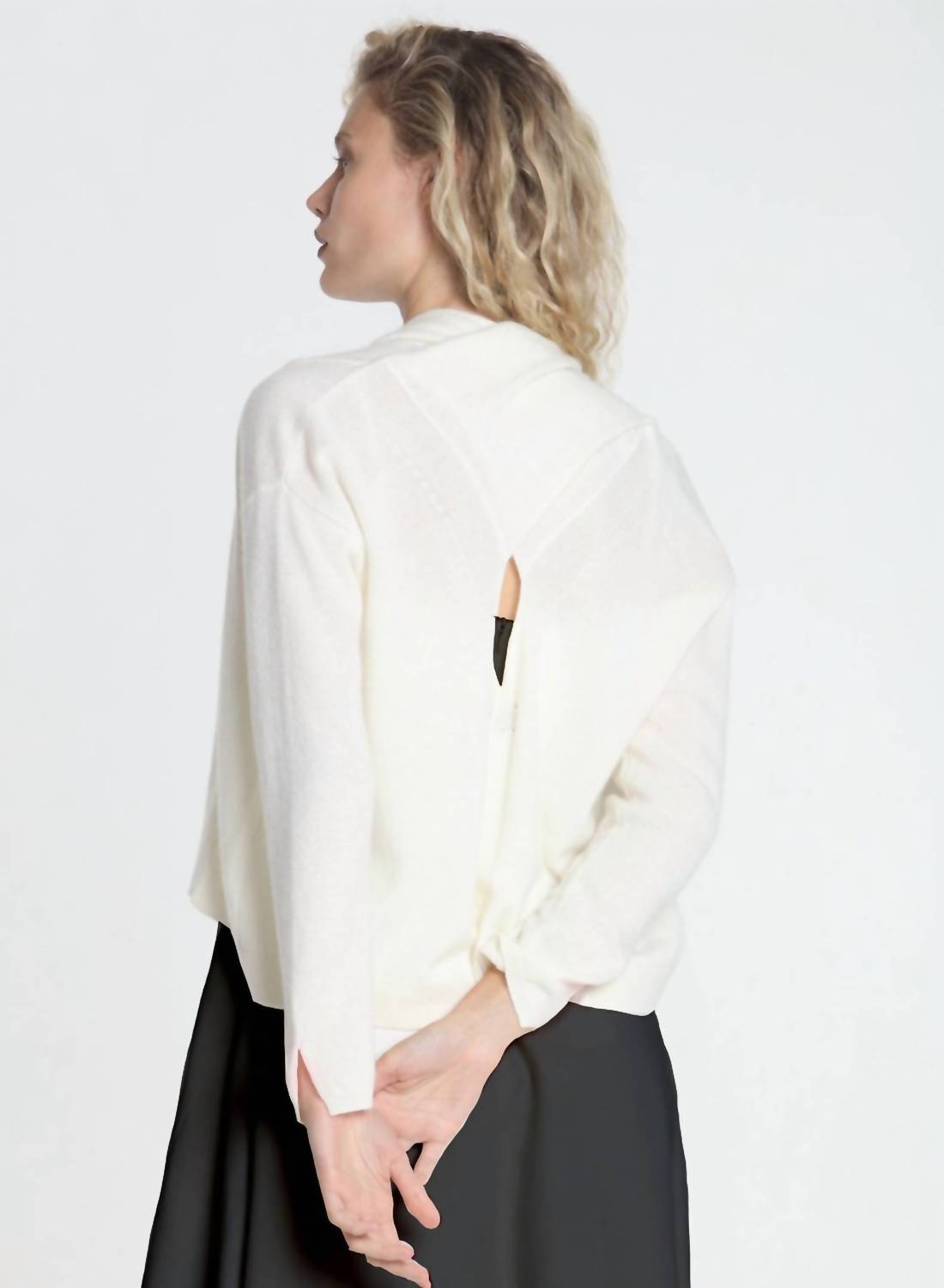 Label+Thread - Women's Carla Cross Cardigan