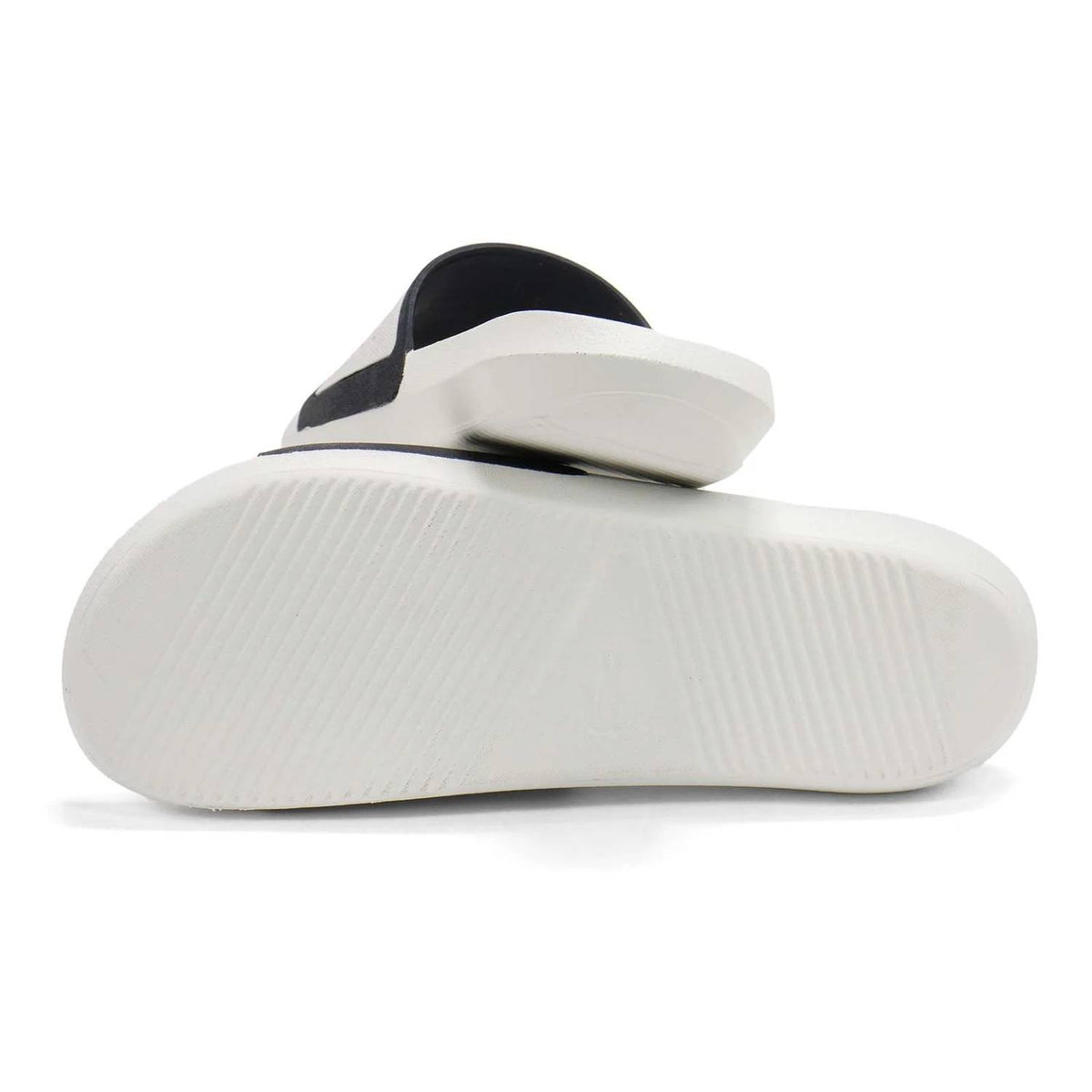 Lacoste - Men's Croco Slide Tri 3 Sandals