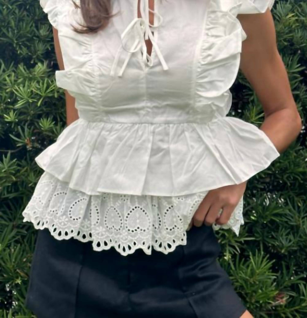 Lalavon - Ruffled Flutter Sleeve Peplum Top