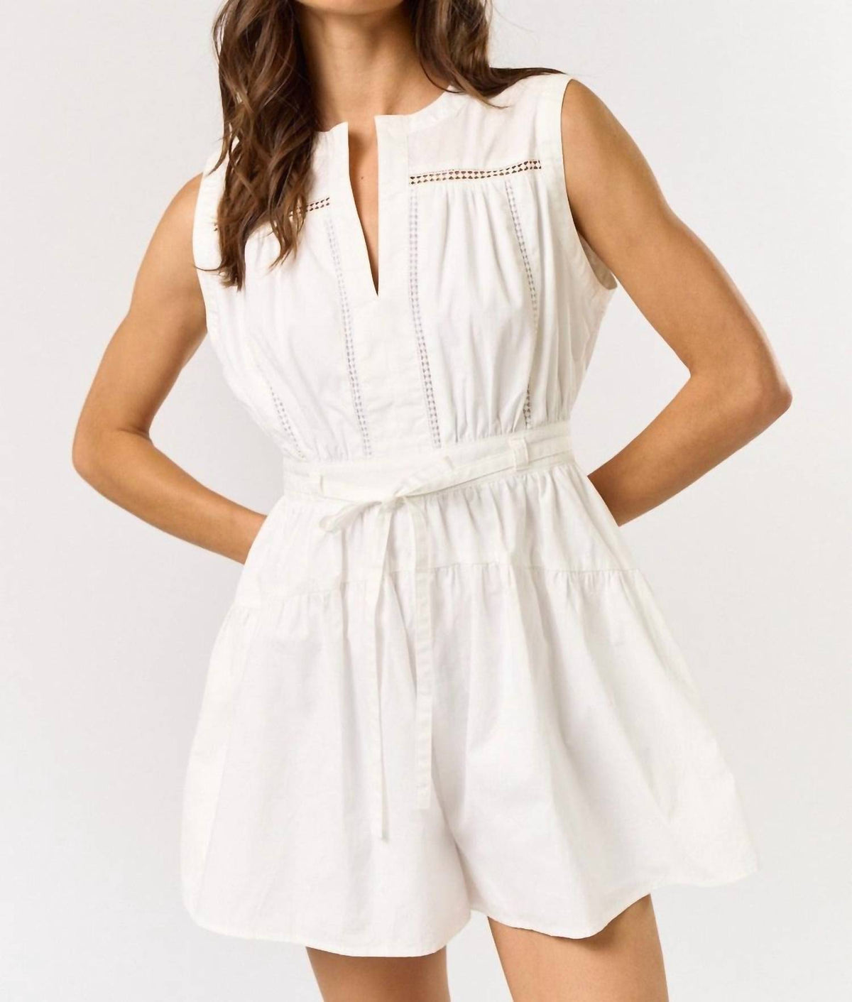 Lalavon - Sleeveless Front Tie Romper