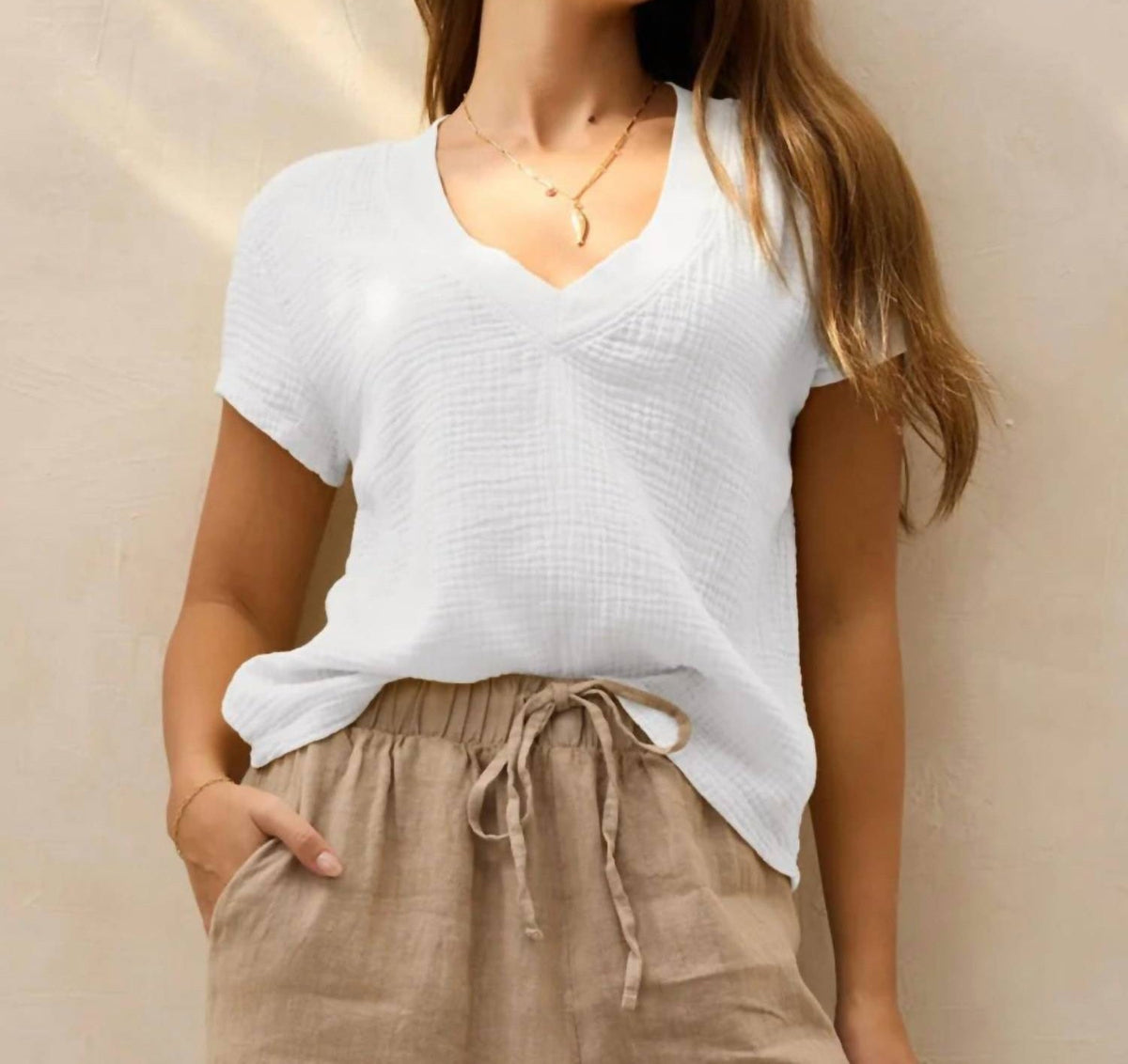 Lamade - Suri Deep V-neck Gauze Tee
