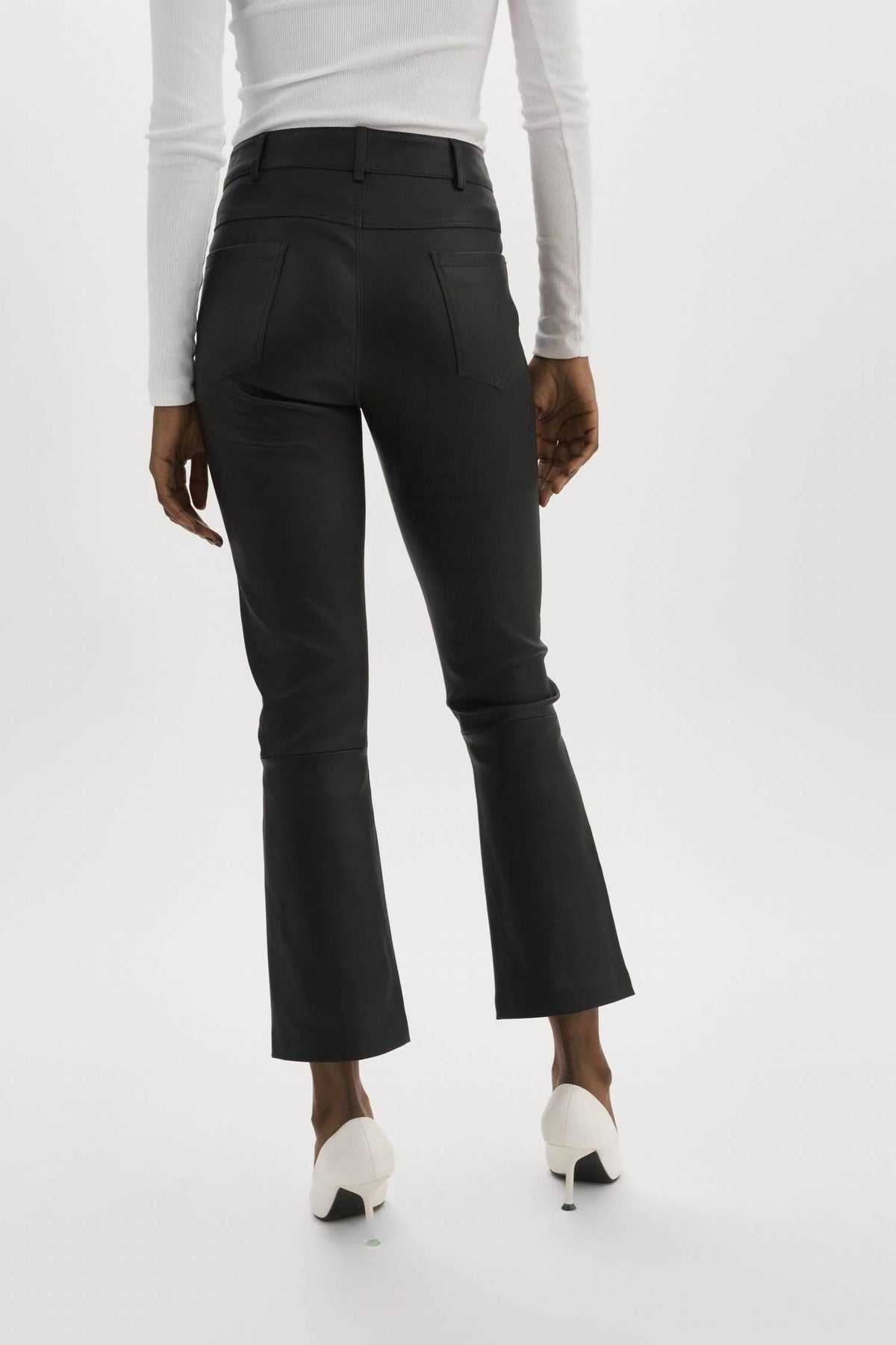 Lamarque - Woman's Faris Stretch Leather Pants