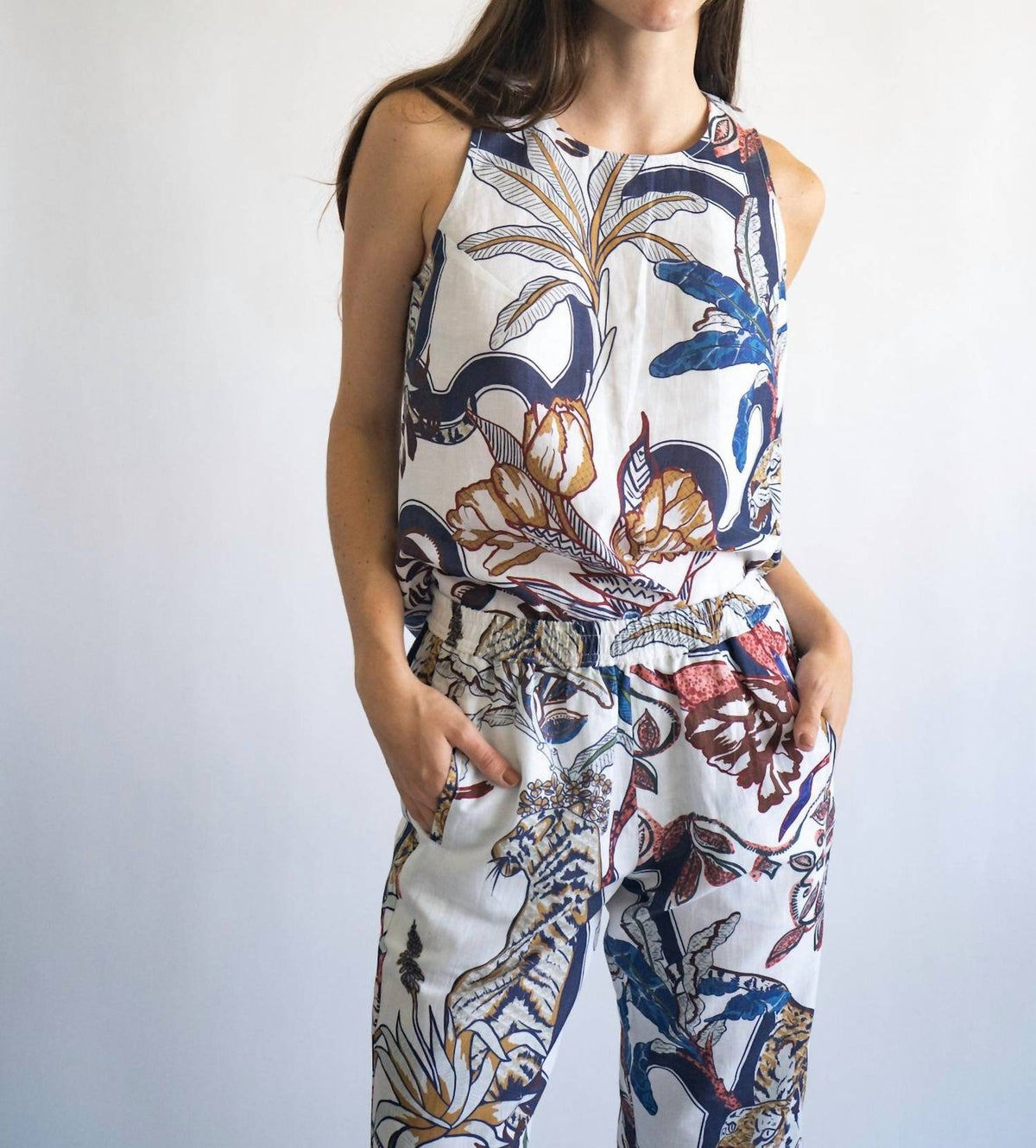 Las Sureñas - Color Tiger Tank Top