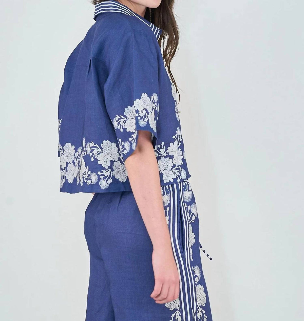 Las Sureñas - Short-sleeve Linen Shirt