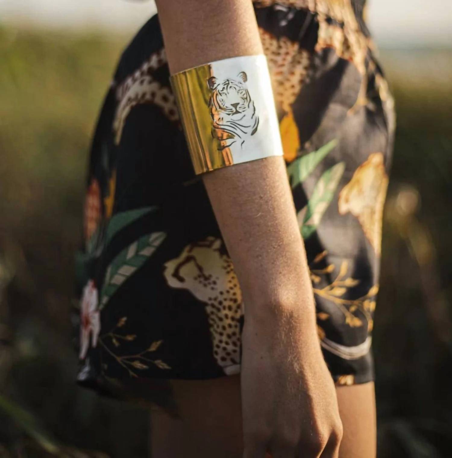 Las Surenas - Tiger Cuff Bracelet - bracelets - gold - jewelry