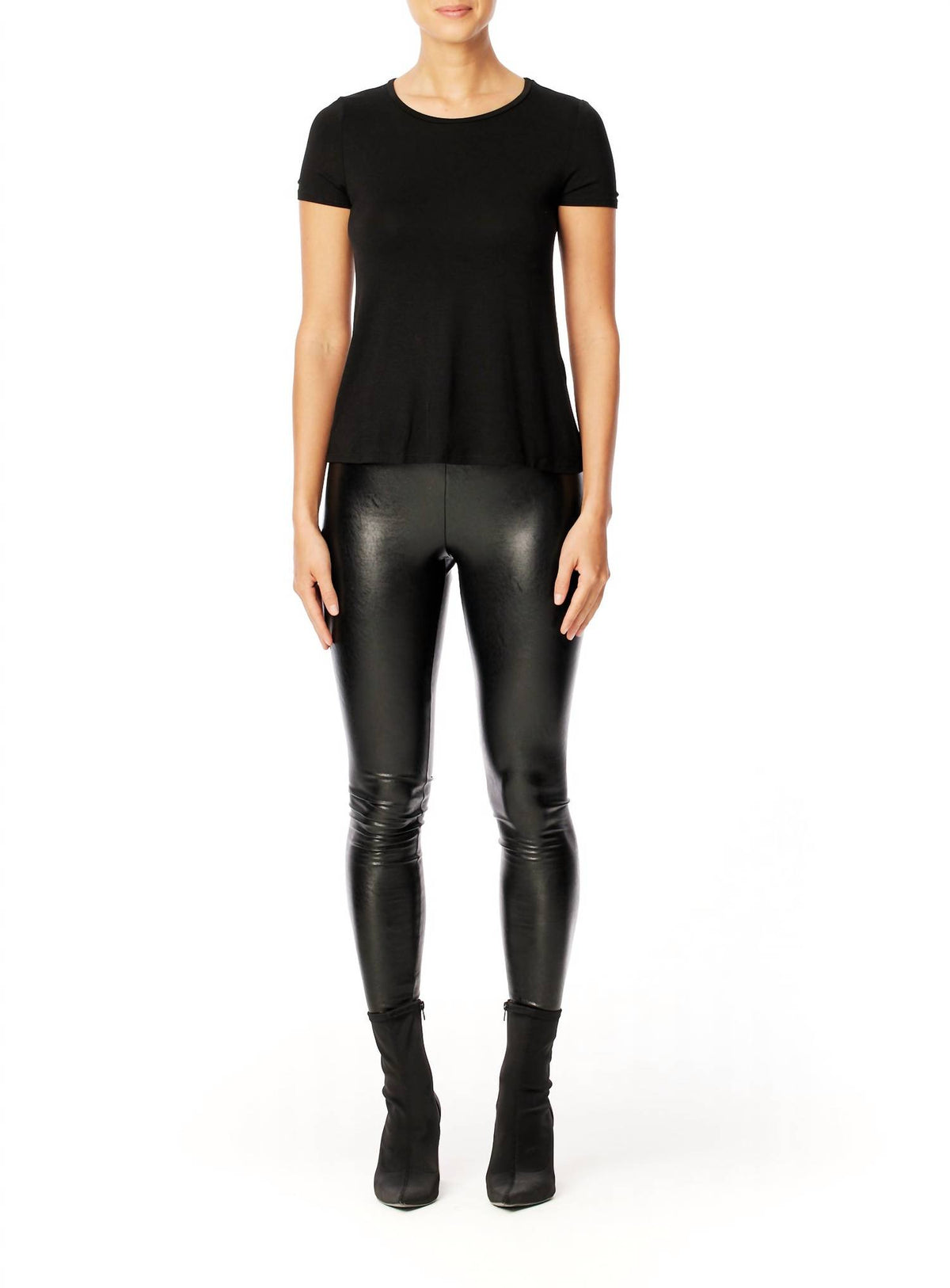 Lblc The Label - Polly Crew T-Shirt