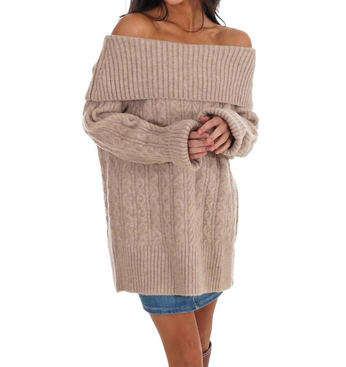 Le Lis - Denver Off Shoulder Cable Knit Sweater