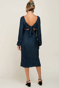 Le Lis - Midnights Midi Dress