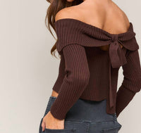 Le Lis - Off Shoulder Tie Back Ribbed Sweater