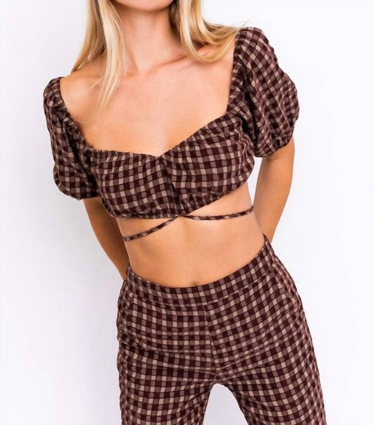 Le Lis - Sheila Tie Puff Sleeve Crop Top