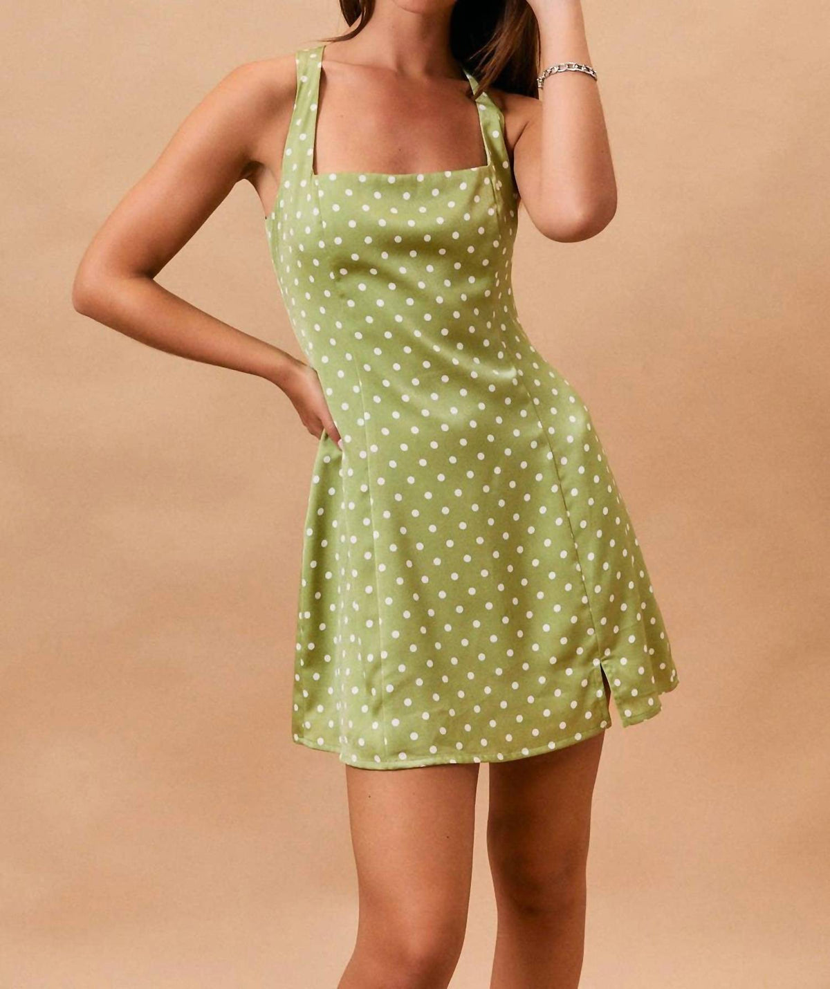 Le Lis - Square Neck Sleeveless Mini Dress