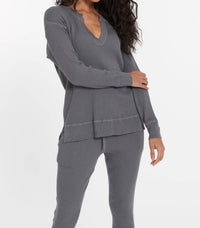 Leimere - Cabo Split Neck Top