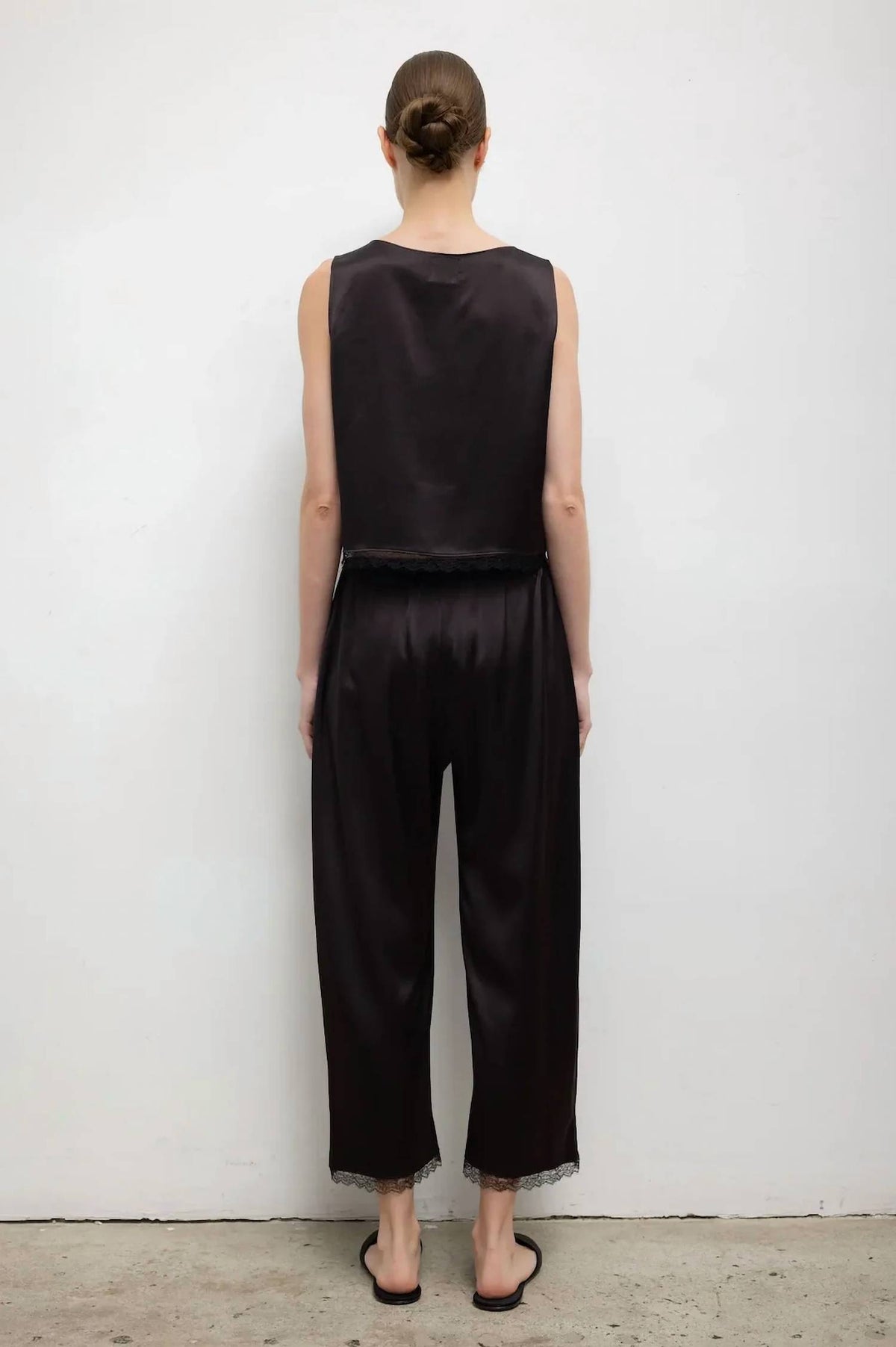 Leset - Barb Lace Crop Pant