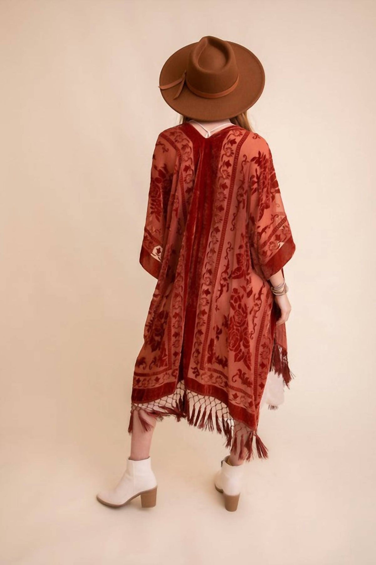 Leto - Velvet Crush Tapestry Kimono