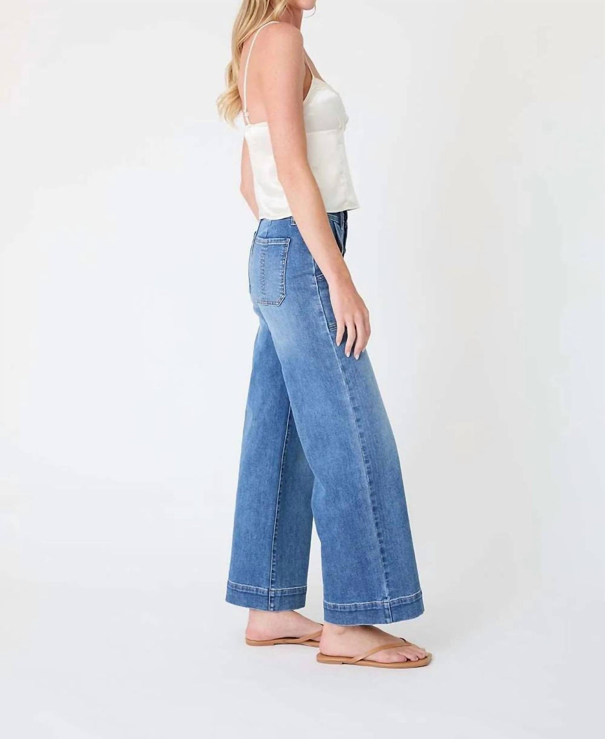 Level99 - Camille Exposed Button Wide Leg Jeans
