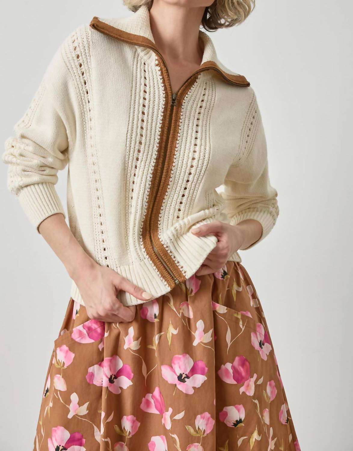 Lilla P - Contrast Collar Zip Cardigan