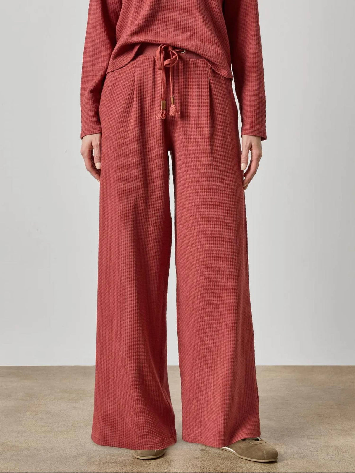 Lilla P - Full Length Pleated Pants