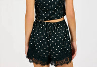 Line And Dot - Sophie Short