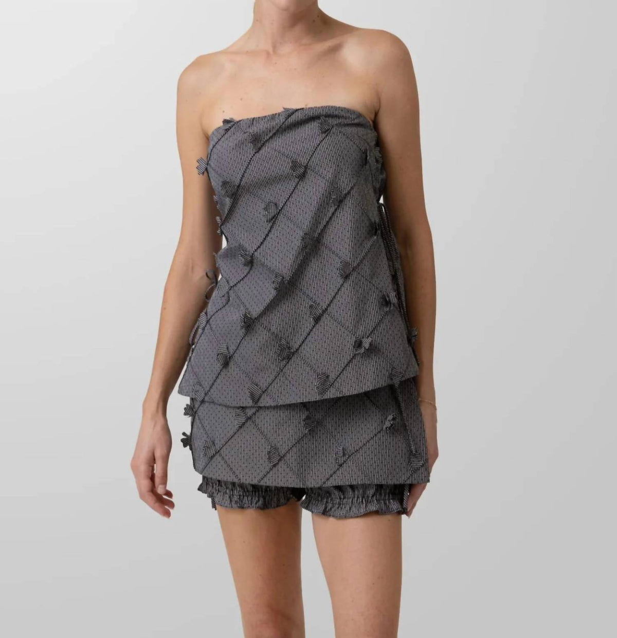 Line And Dot - Thora Strapless Top