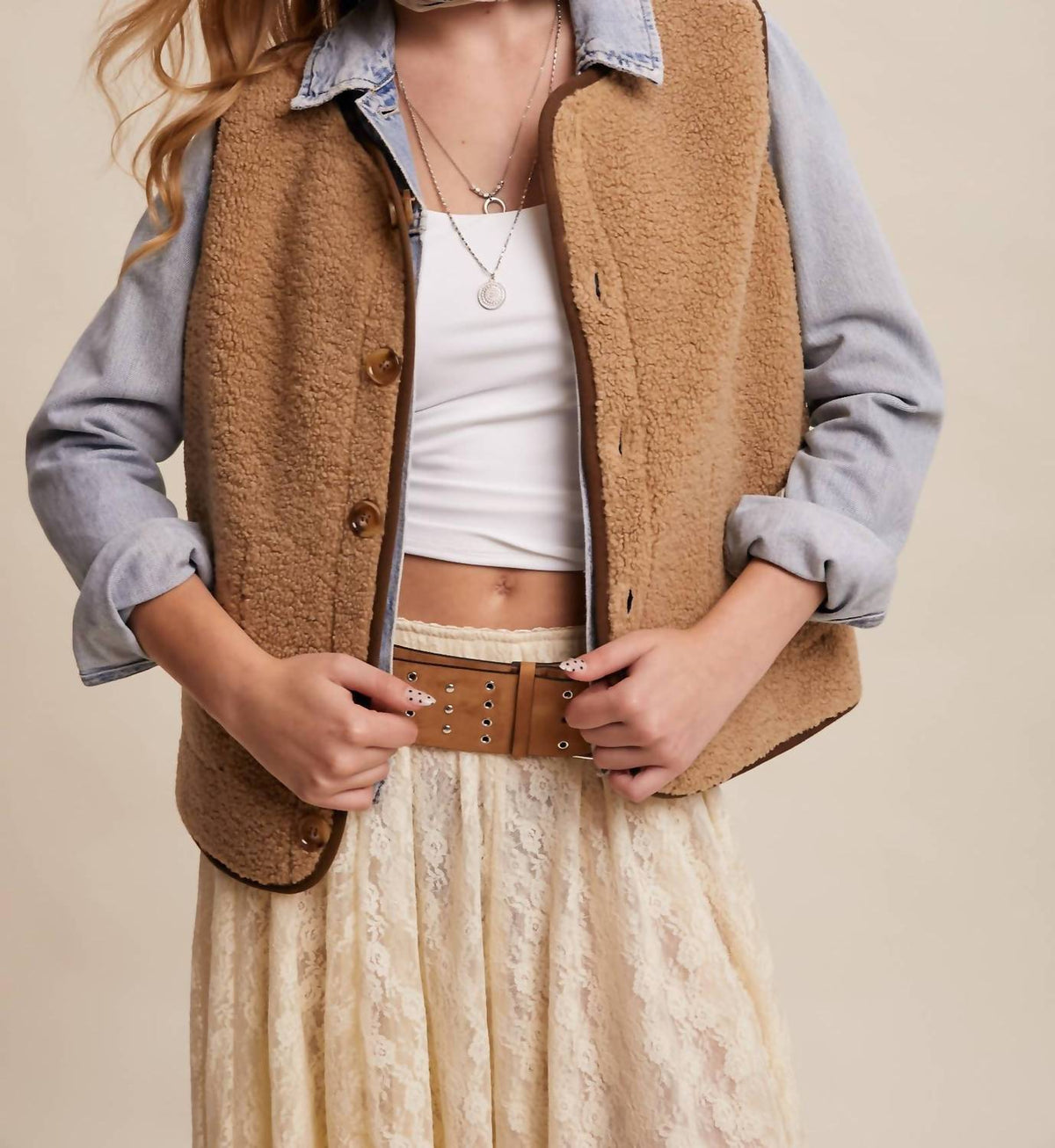 Listicle - Reversible Plaid Sherpa Vest
