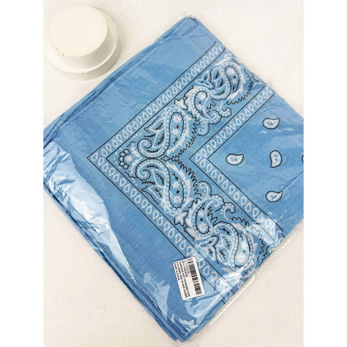 Love And Repeat - Unisex Paisley Pattern Bandana