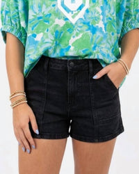 Lovervet - High Rise Unitlity Shorts