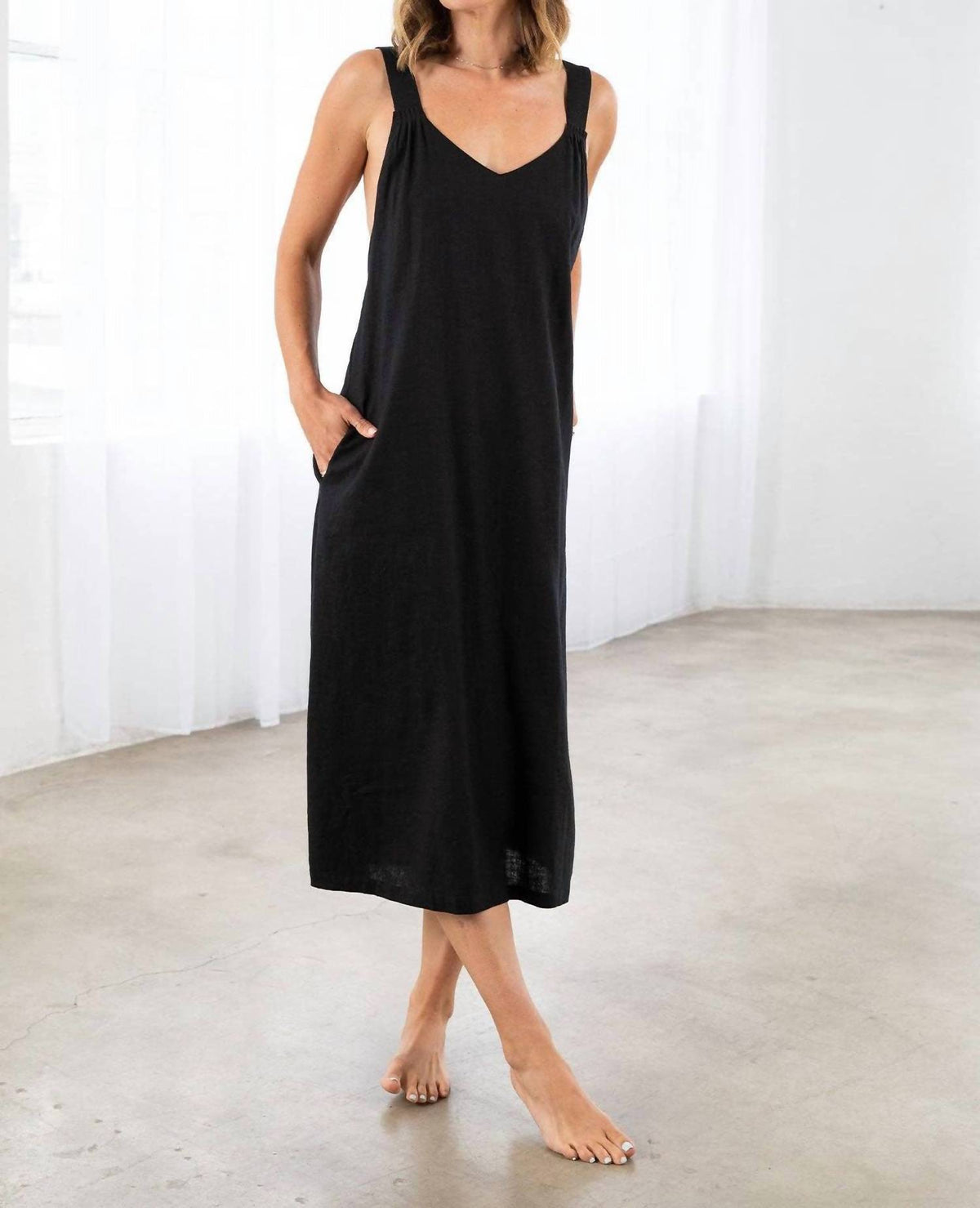 Lovestitch - Linen Midi Dress