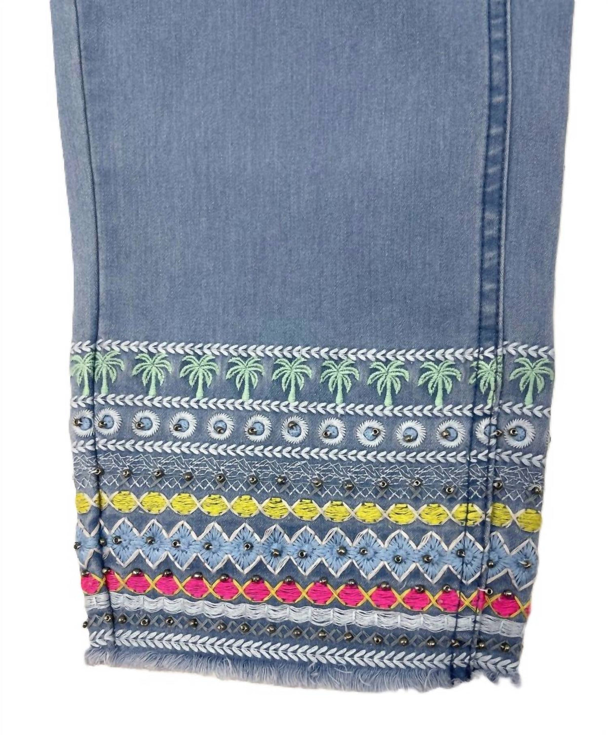 Lulu-B - Women's Tropical Embroidered Hemline Capri Pant