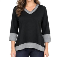 Lulu-B - V-neck Button-back Top