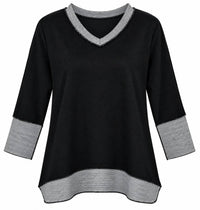 Lulu-B - V-neck Button-back Top