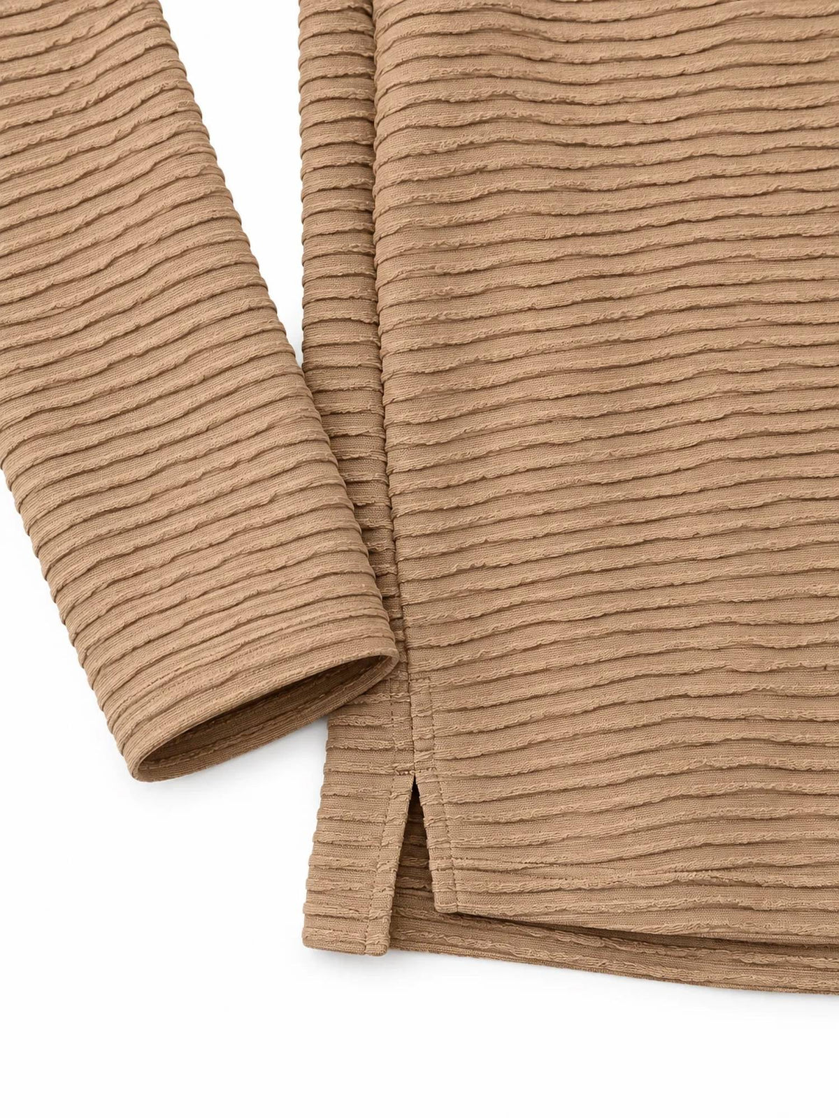 Lulu-B - Wavy Textured Half Zip Pullover Sweater