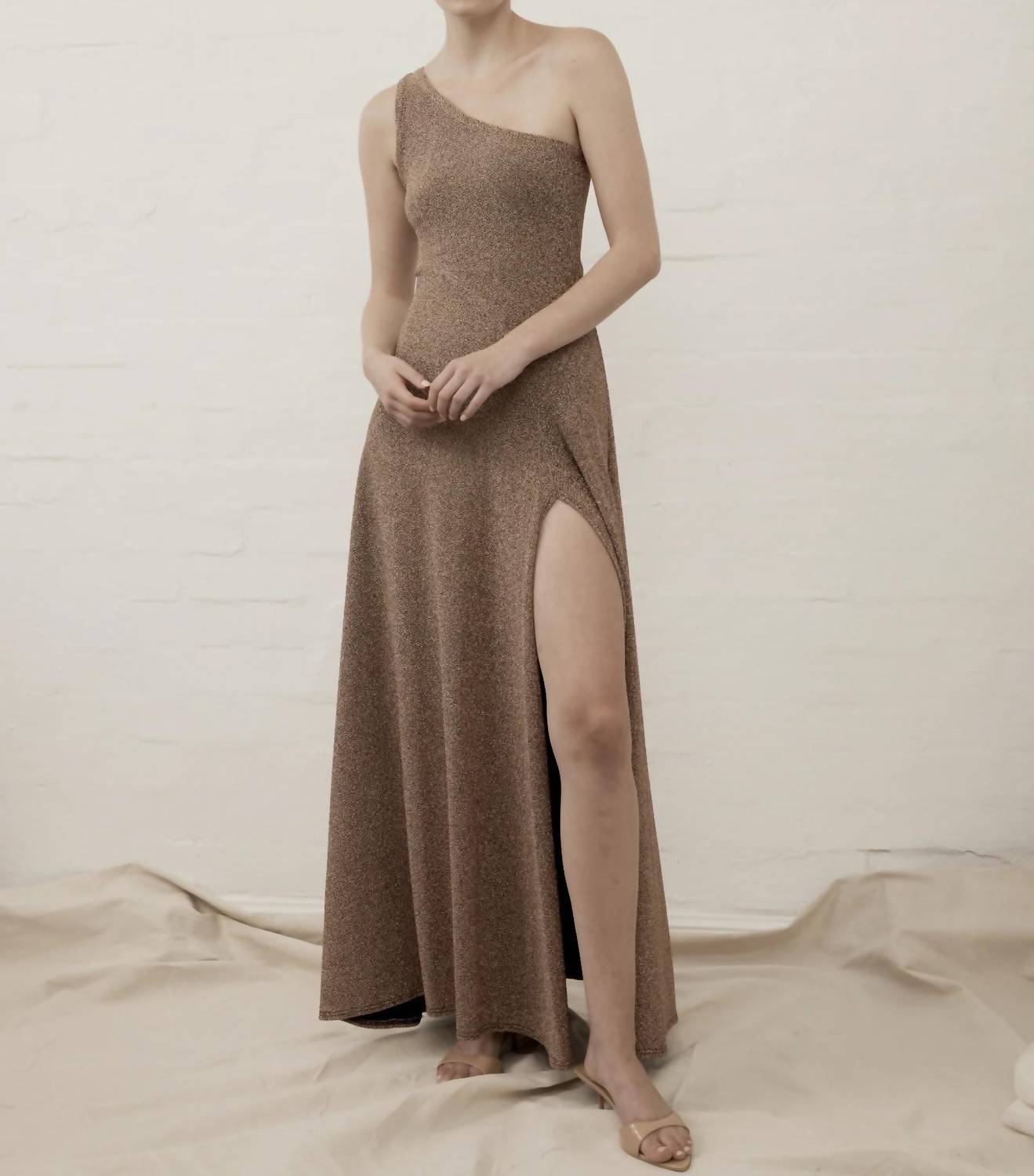 Luxe De Valentina - One Shoulder Como Maxi Dress - clothing - dresses - gold