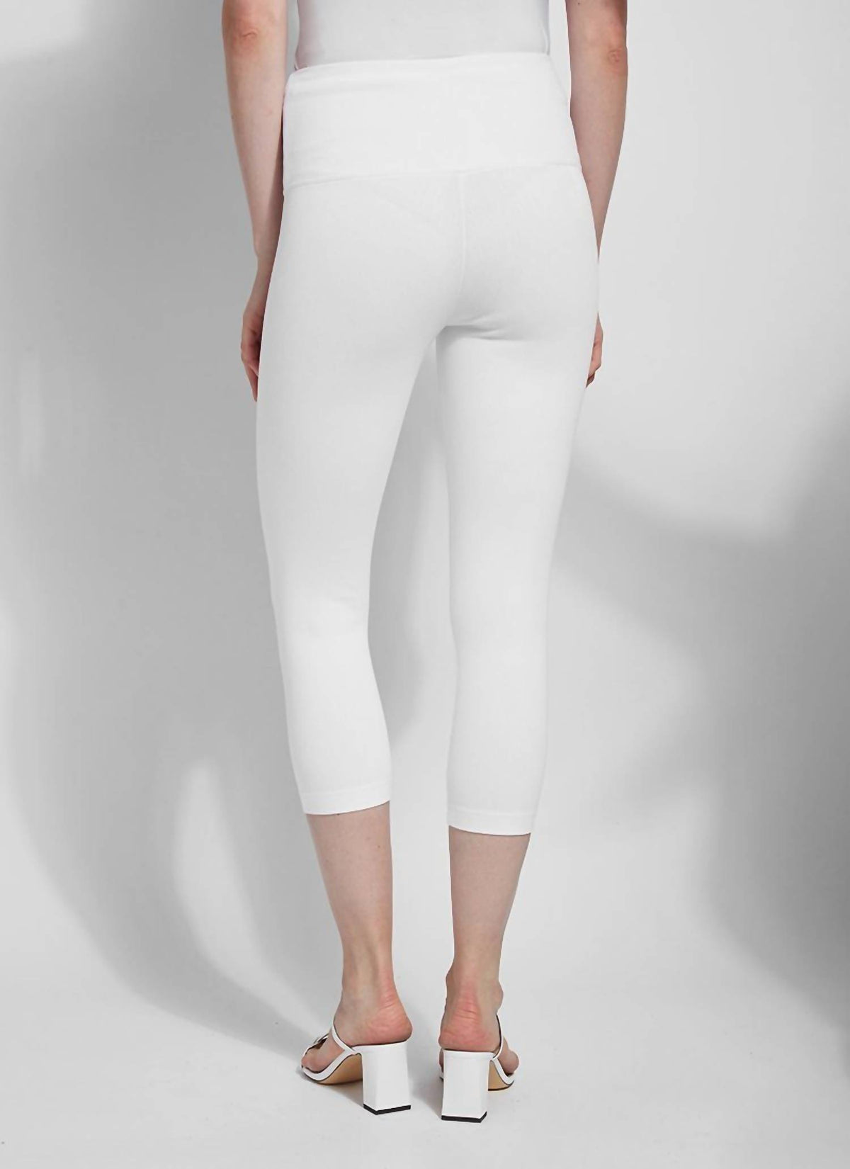 Lysse - Denim Capri Pant