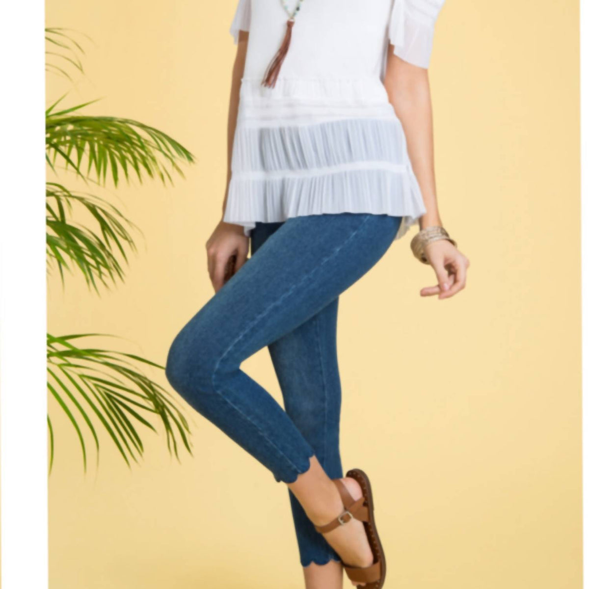 Lysse - Scallop Edge Ankle Legging