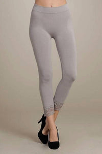 M.Rena - Lace Trim Cropped Leggings