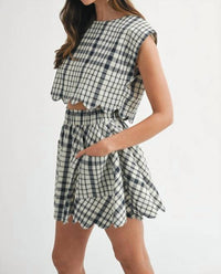 Mable - Bold Gingham Plaid Top