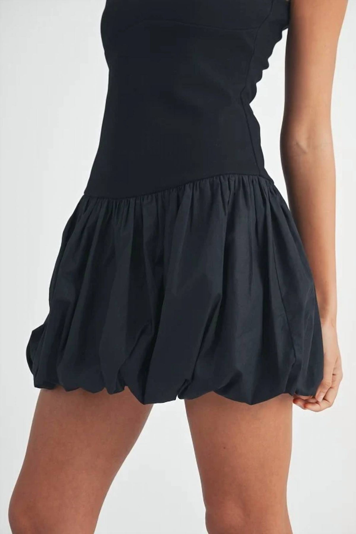Mable - Influencer Bubble Mini Dress