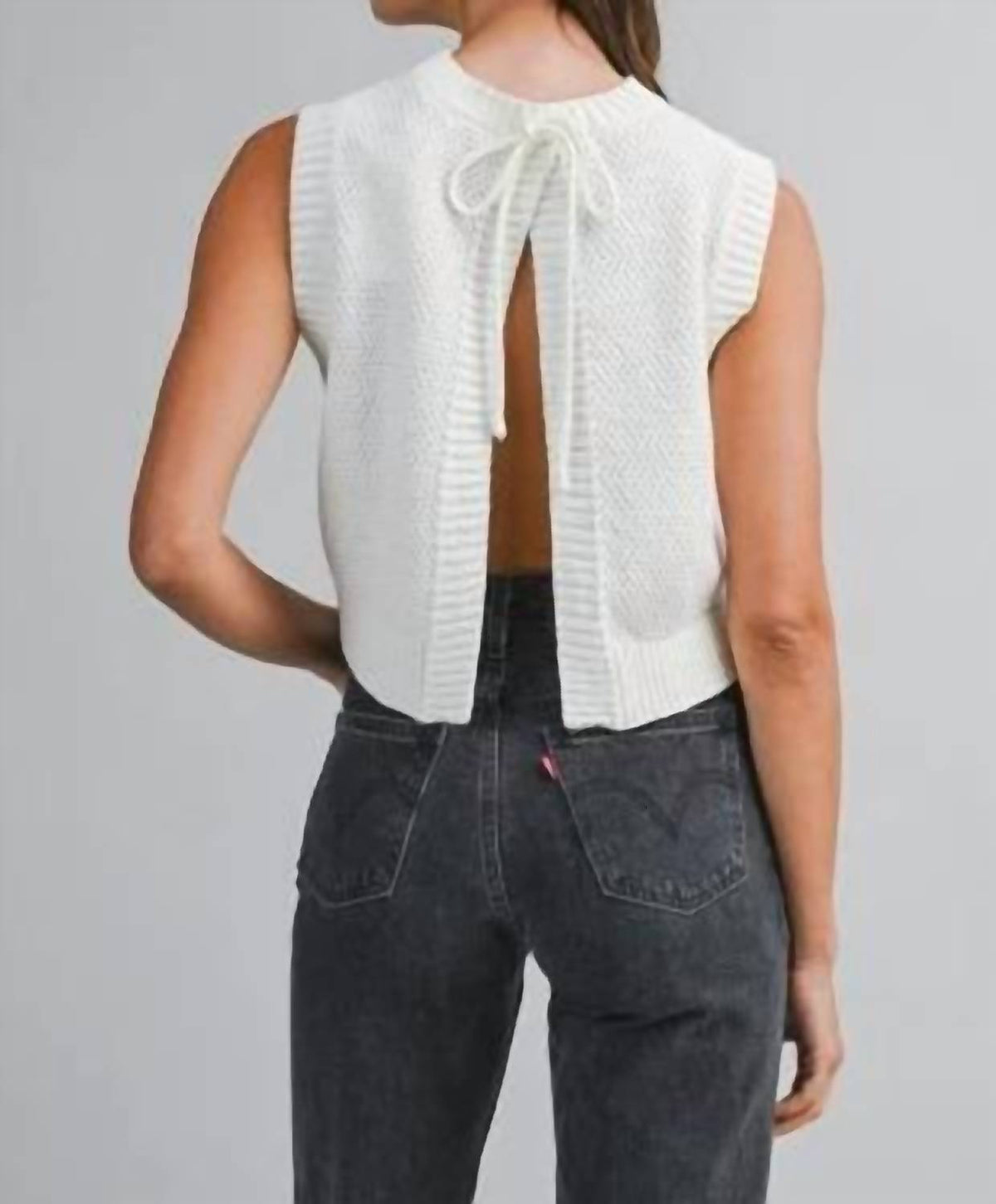 Mable - Knit Sleeveless Crop Top With Open Back Tie