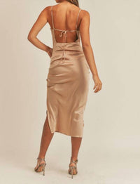 Mable - Romantic Love Midi Dress