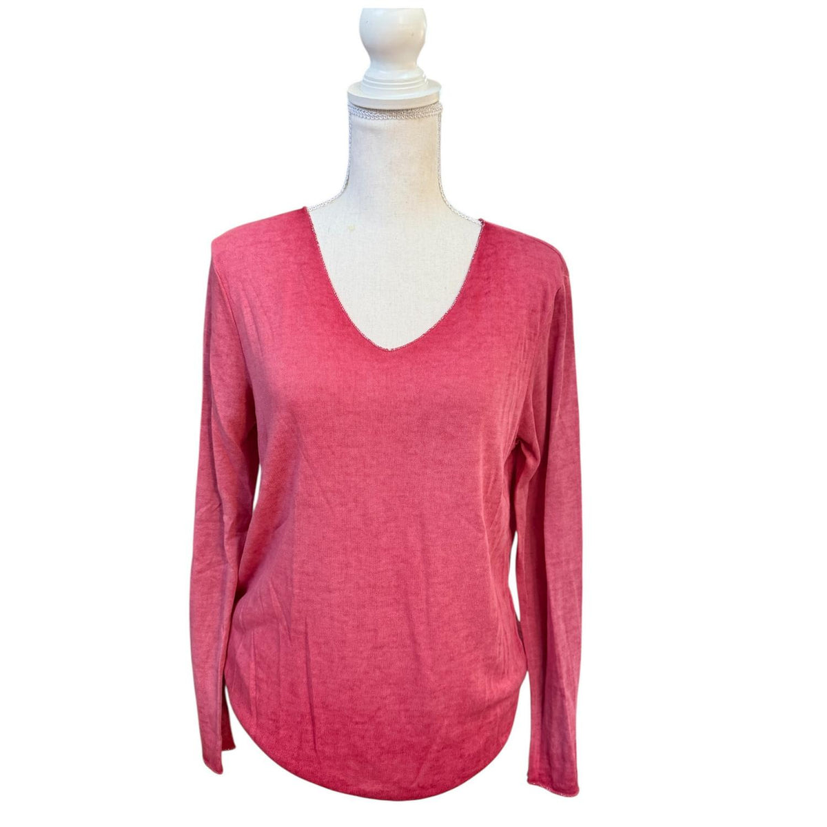 Made In Italy - Women's Long Sleeved V-neck Top