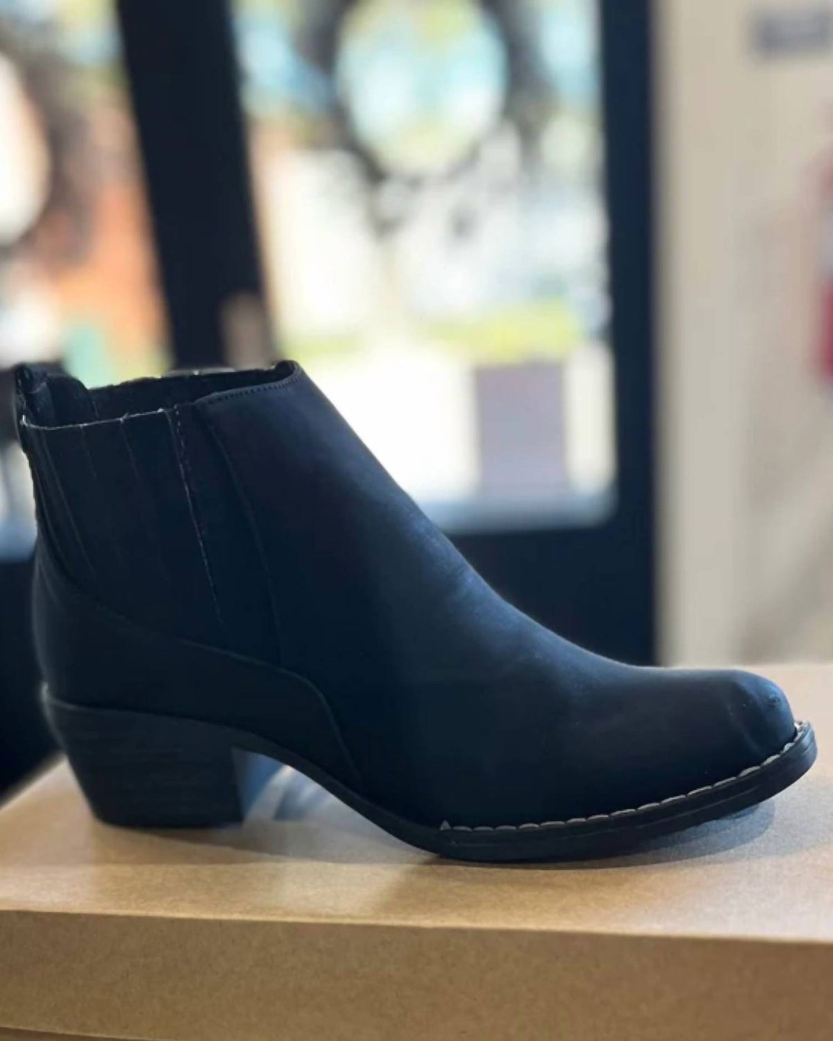 Makers - Women's Ale Boot