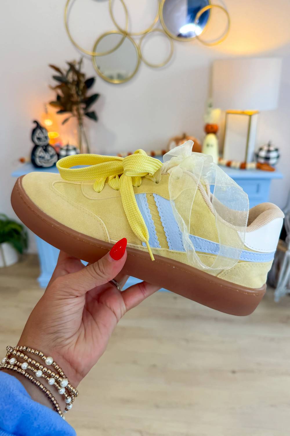 Makers - Women's Ribbon Sneaker