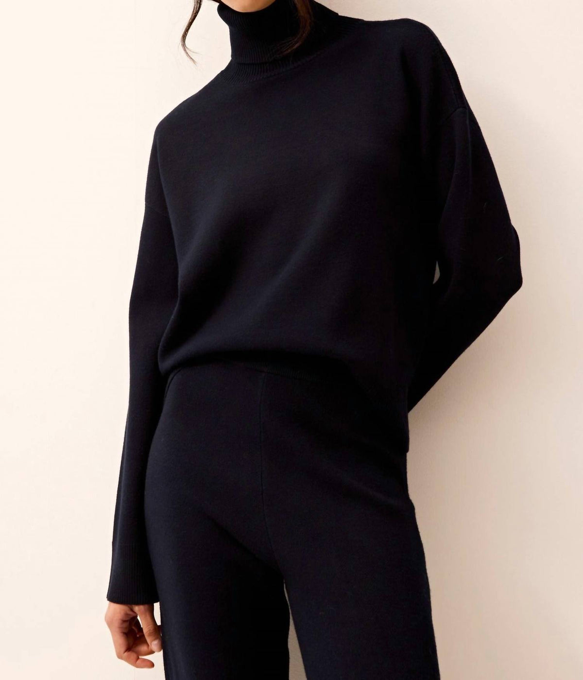 Marie Oliver - Emmy Sweater