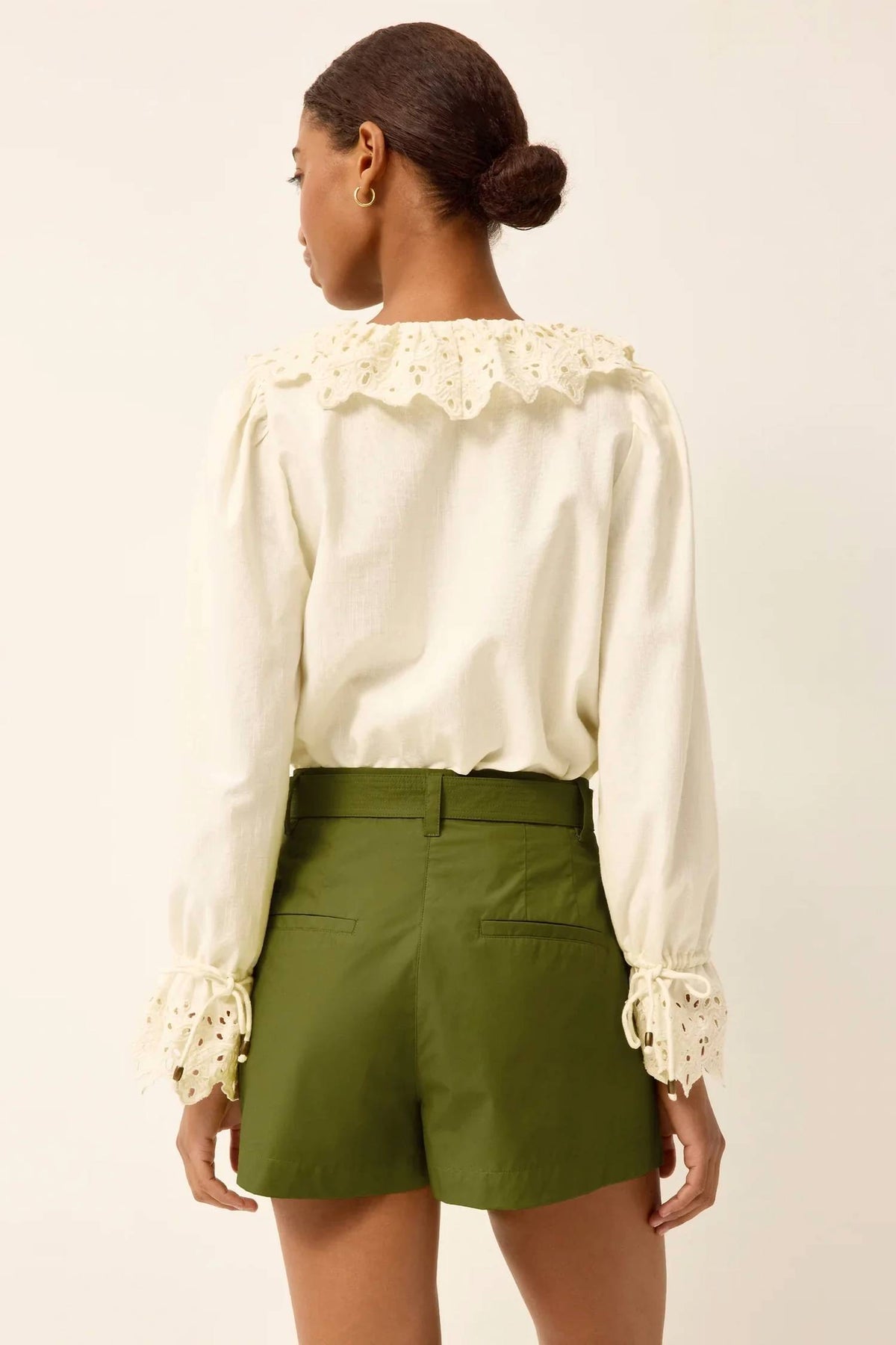 Marie Oliver - Lander Short