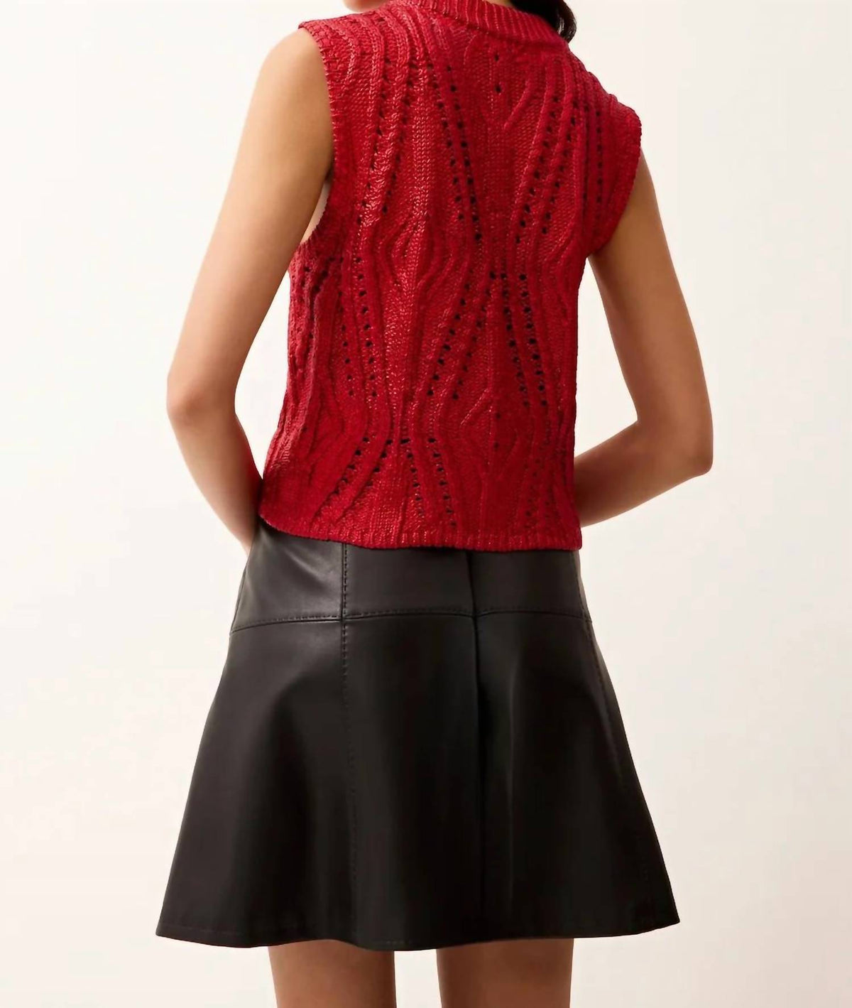 Marie Oliver - Mcguire Top