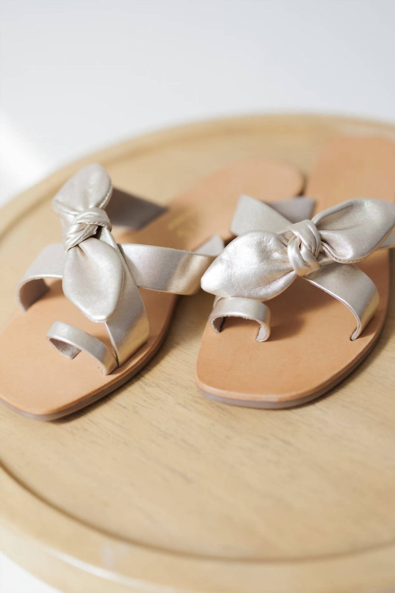 Matisse - Women's Vaughn Sandal - sandals - shoes - silver