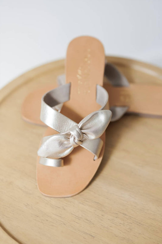 Matisse - Women's Vaughn Sandal - sandals - shoes - silver