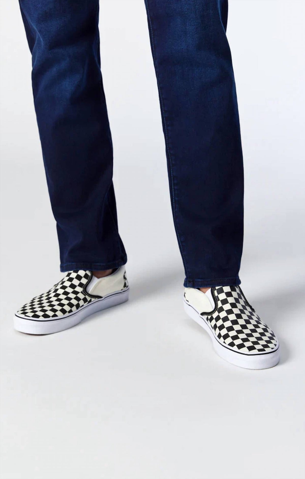 Mavi - Marcus Slim Straight Athletic Jeans