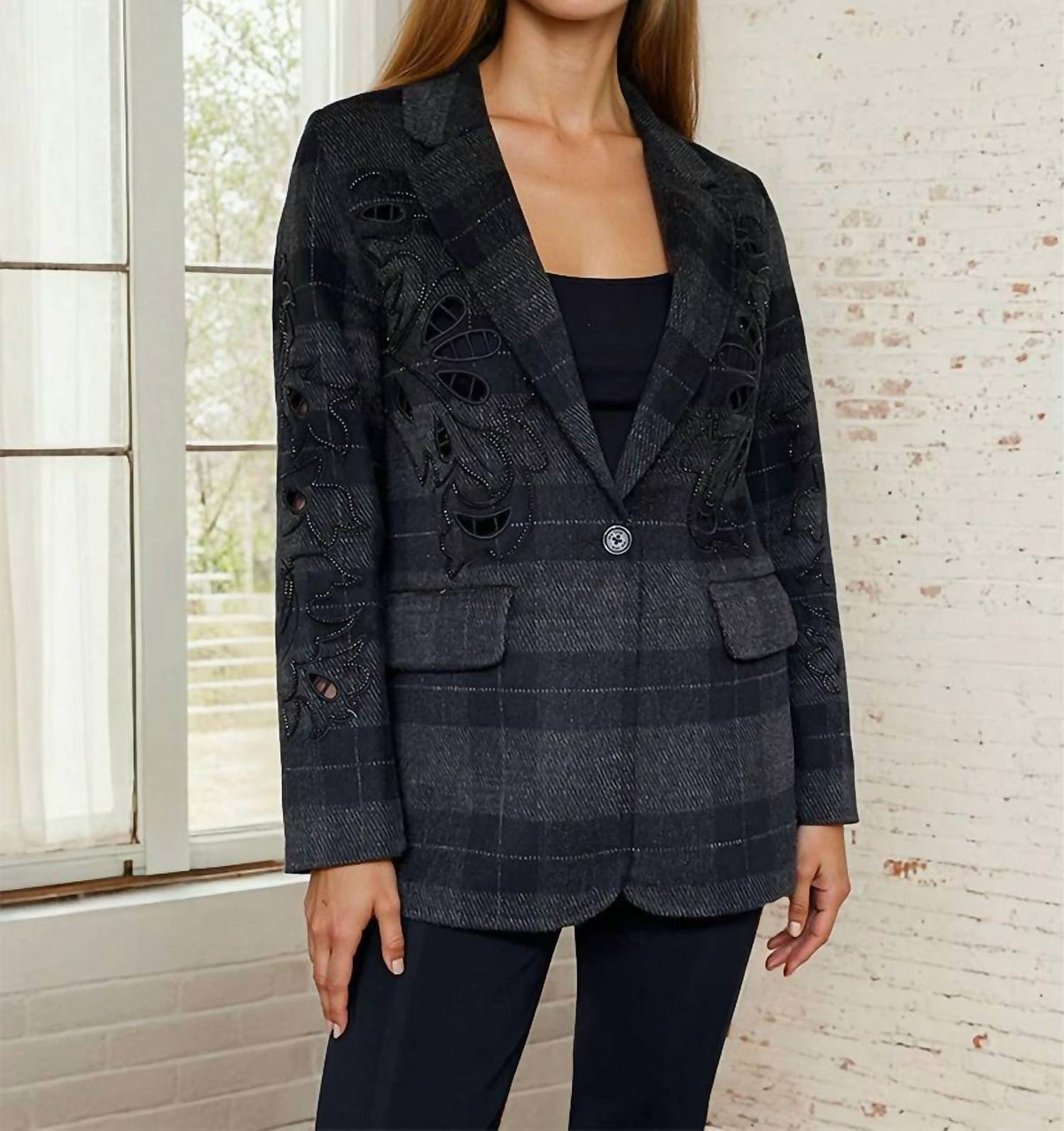 Me369 - Kinsley Wool Embroidered Blazer